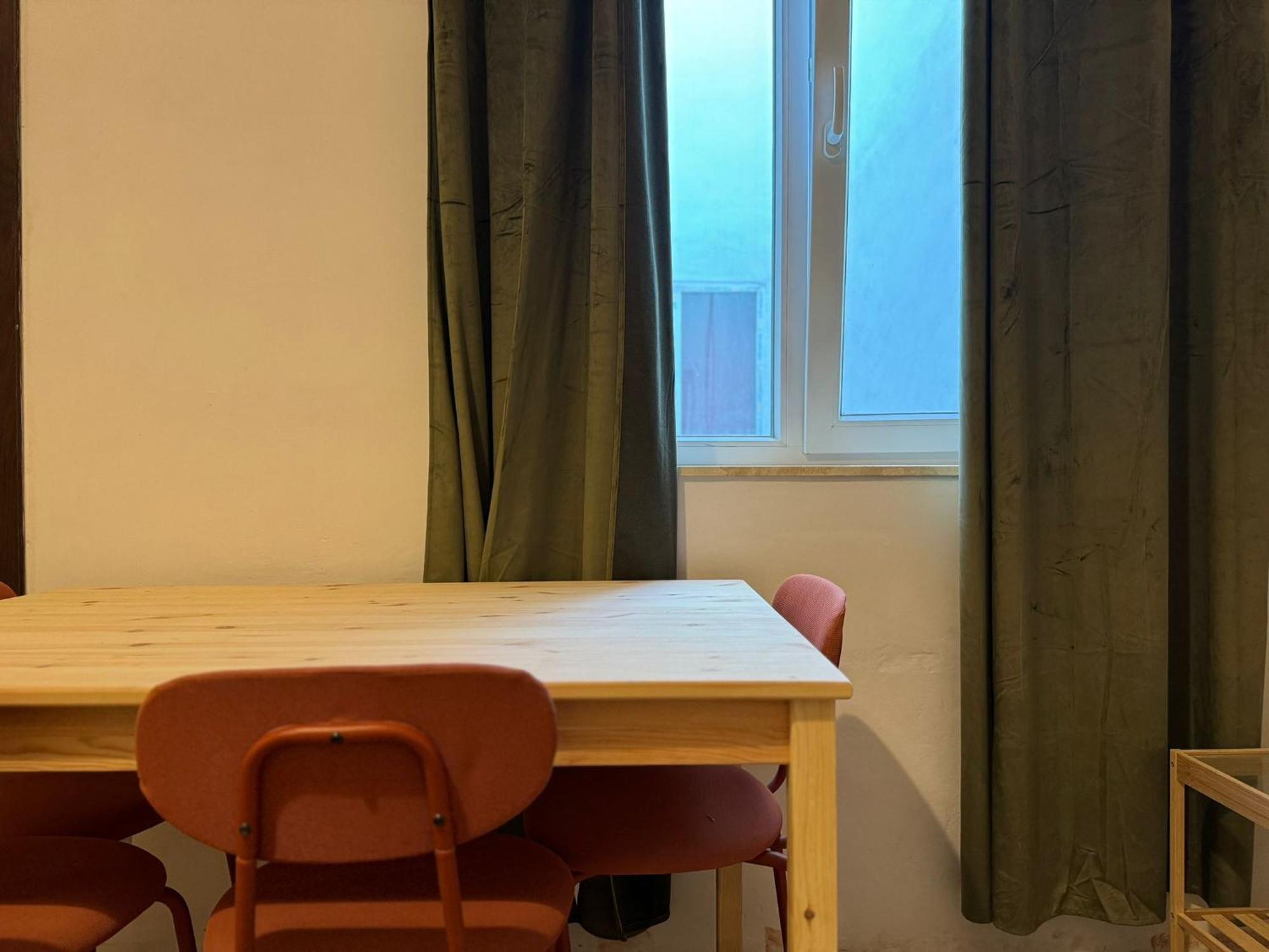 Dragon'S Den Hostel Balzan Екстериор снимка